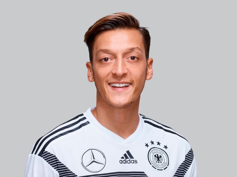 search image 2 Mesut Ozil 2