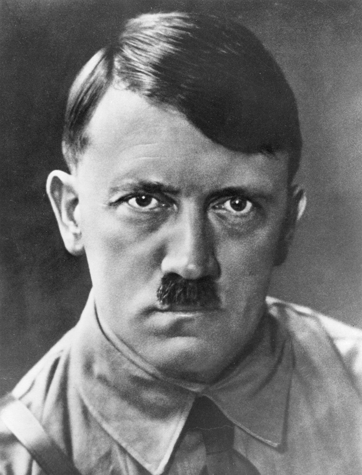 Adolf Hitler - scrap_google_ccl