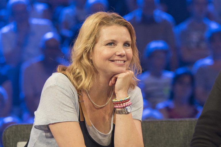 Annette Frier Vermögen, Freund, Kinder, Biographie, Heimatstadt