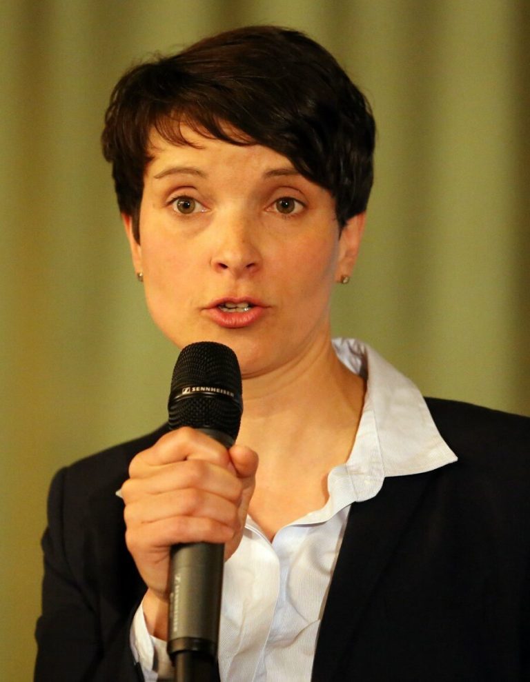 Frauke Petry Biographie, Heimatstadt, Vermögen, Partner, Kinder