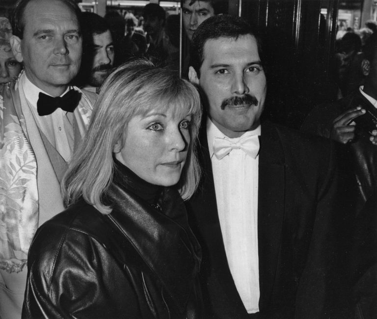 War Freddie Mercury Verheiratet ?