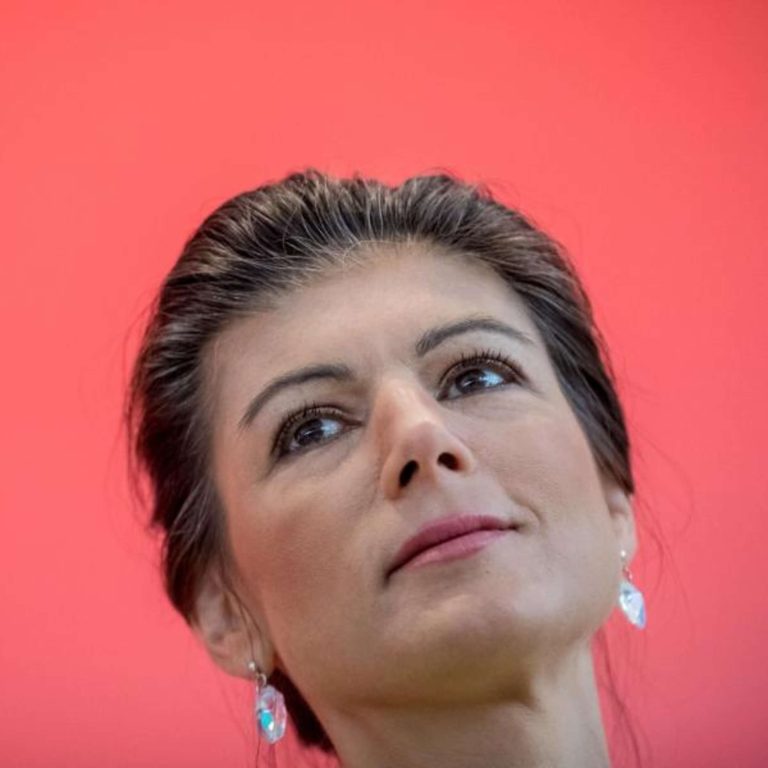 Sahra Wagenknecht Krankheit Nettovermögen, Alter, Größe