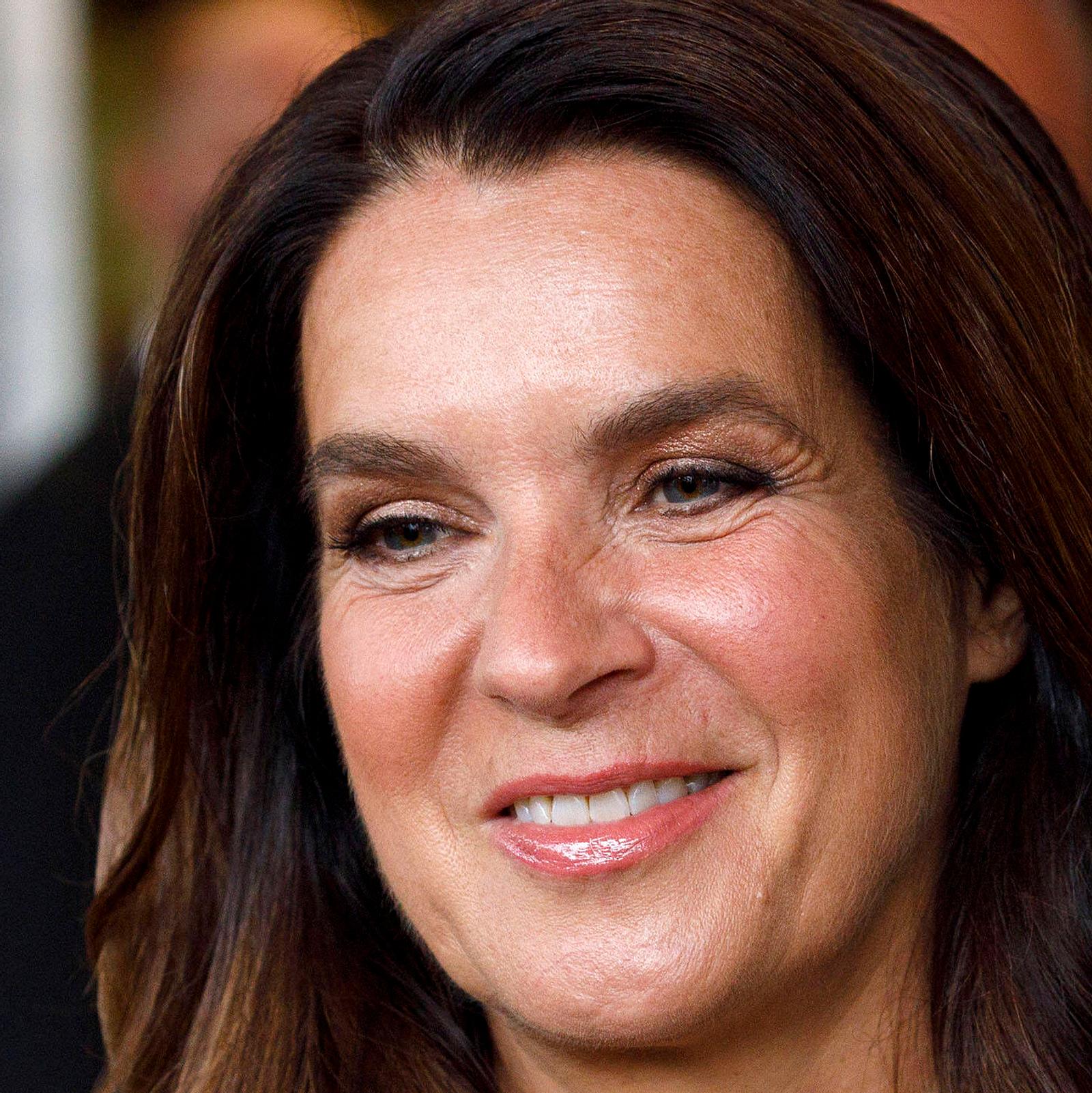 Katarina Witt Alter Ein Blick auf Ihr Leben und Ihre Erfolge - scrap_google_ccl